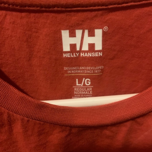 Woman’s Helly Hanson loose fit TShirt - Picture 2 of 2